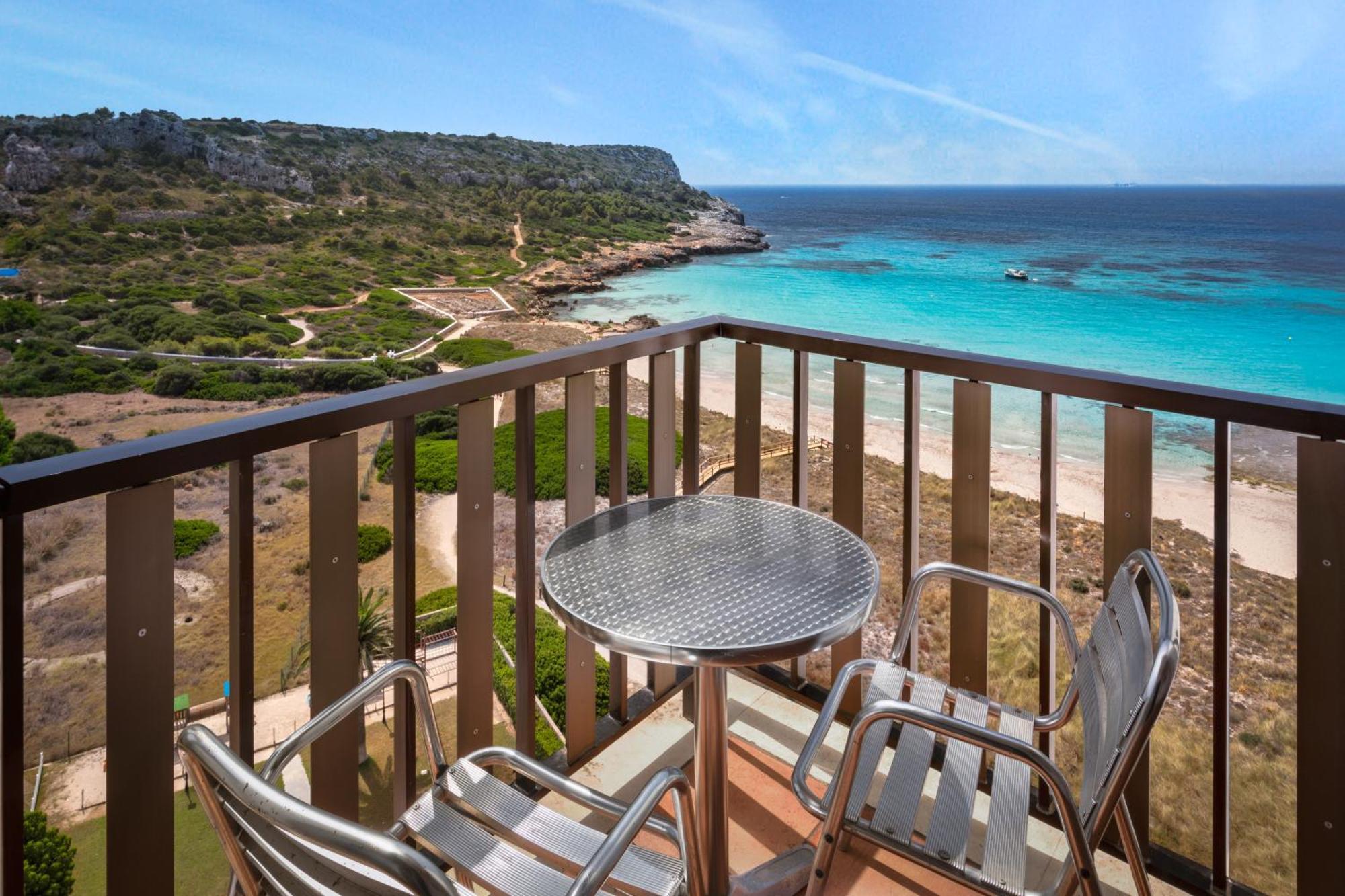 Sol Milanos Pingueinos Hotel Son Bou Exterior photo
